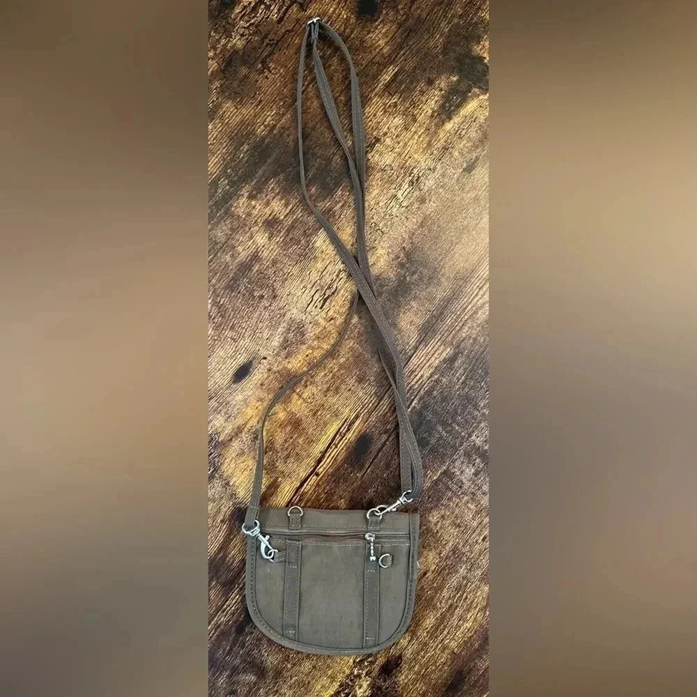 baggallini | ladies convertible mini-crossbody bag/belt bag. - Picture 7 of 16
